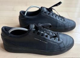 Sneakers: Tommy Hilfiger (40)