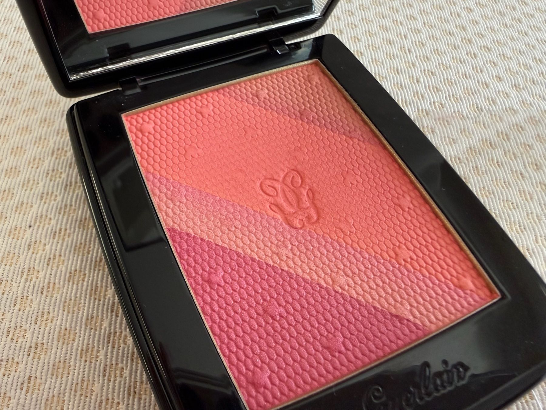 Guerlain Make-up: Guerlain - Blush - NEUF – Neu und originalverpackt aus Sion von accroshoes 2