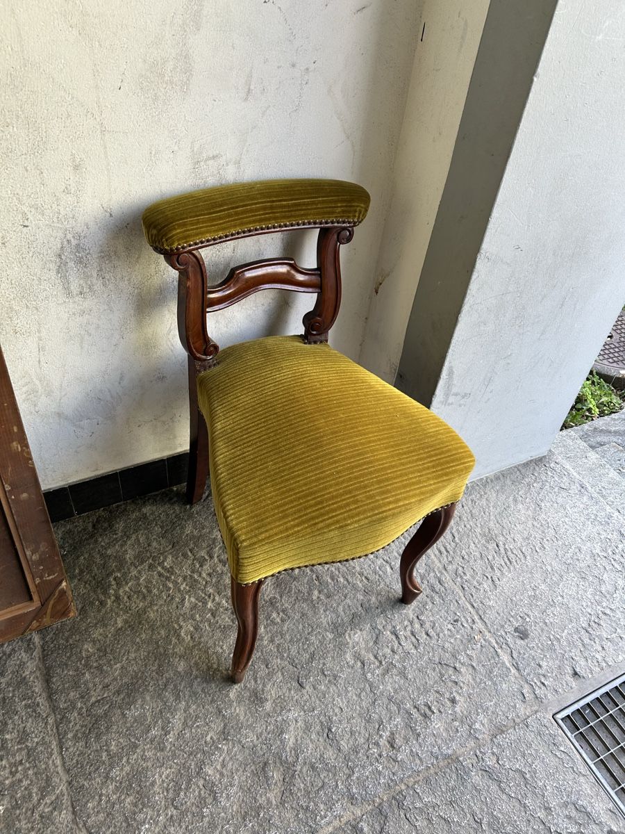 Chaises: Stühle  – D'occasion à Basel par Krisztina.na 1