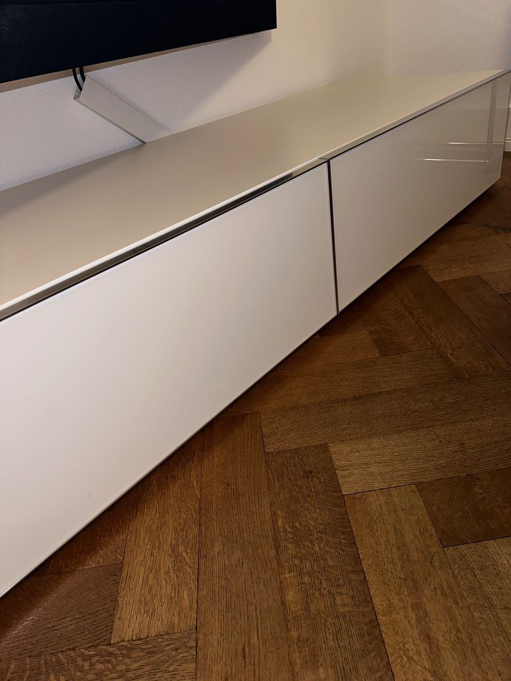 Pfister Cassettiere: Sideboard Verardo makellos – Usato da Zürich venduto da xell210