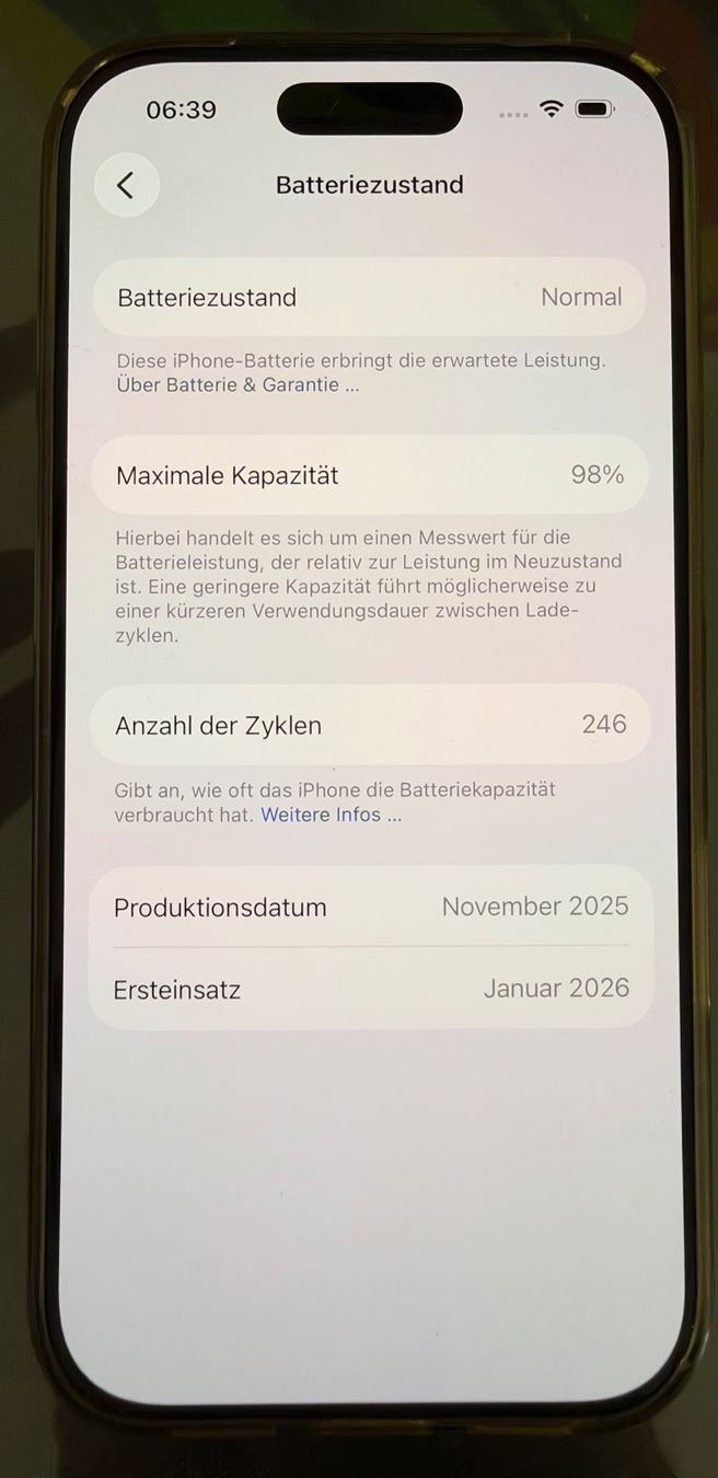 Apple Handys / Smartphones: iPhone 17 Pro – Gebraucht aus Therwil von Dan-F7 1