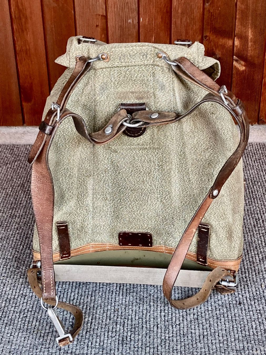 Zaini: Militärrucksack – Usato da Lüchingen venduto da Eeizo 2