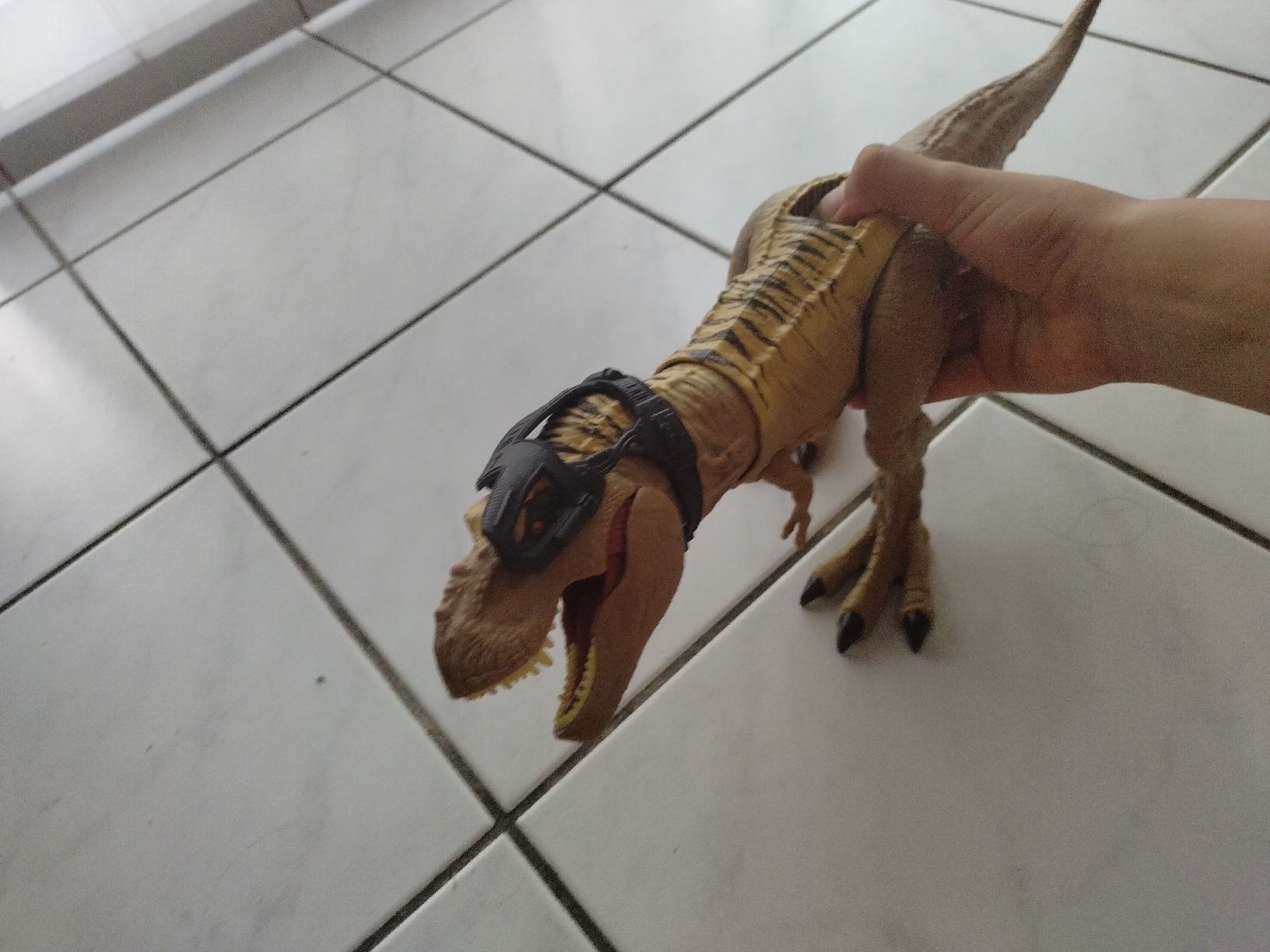 Spielzeuge: T-Rex Mattel bianco – Gebraucht aus Arbedo von vin_g95r 1