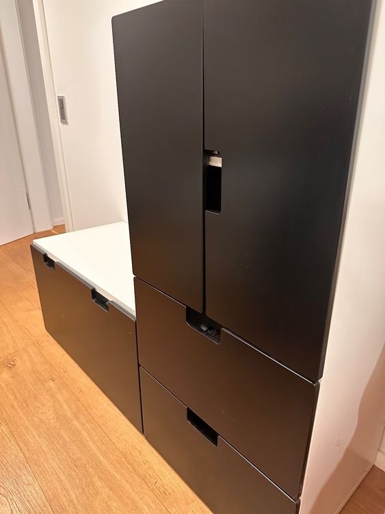 Black and white low storage Kaufen auf Ricardo