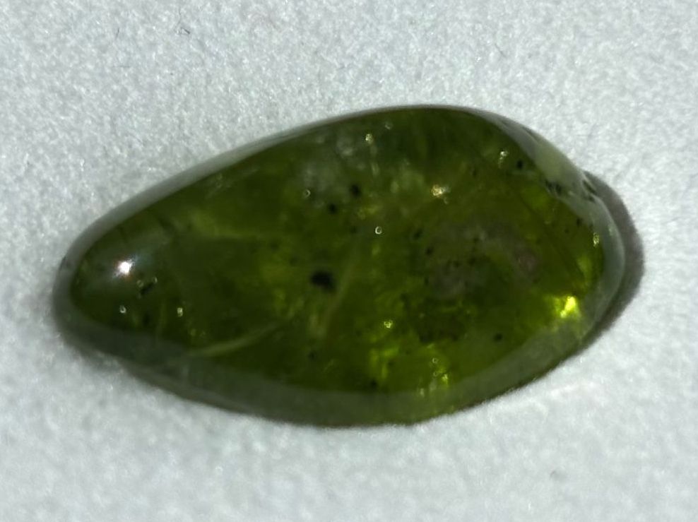 Pietre preziose: Peridot natürlich, 14.3 ct – Usato da Brugg AG venduto da lau_9rvy 2