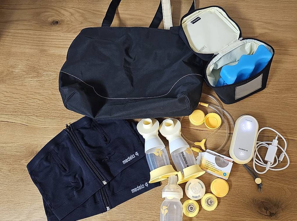 Accessoires pour allaitement: MEDELA MILCHPUMPE – D'occasion à Otelfingen par J.Zubal