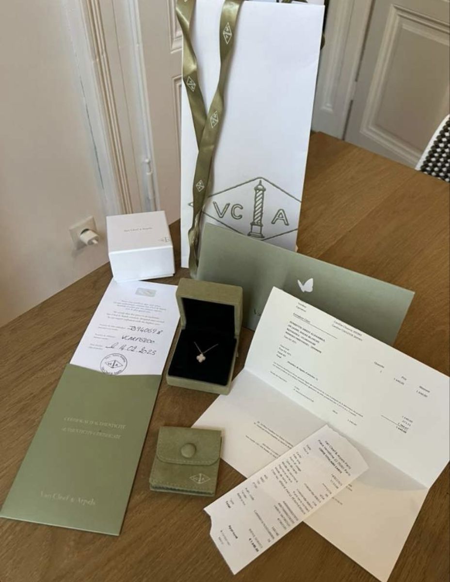 Van Cleef Catenine: Van Cleef and Arpels sweet alhambra – Usato da Lausanne venduto da fashionistagirlie 5