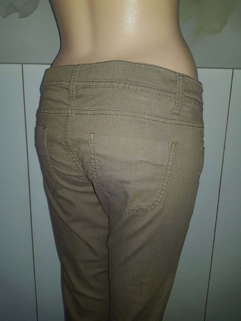 Benetton Jeans: BENETTON Jegging taille / Grosse W 32 – Usato da Cossonay-ville venduto da Super-Price-Quality 8