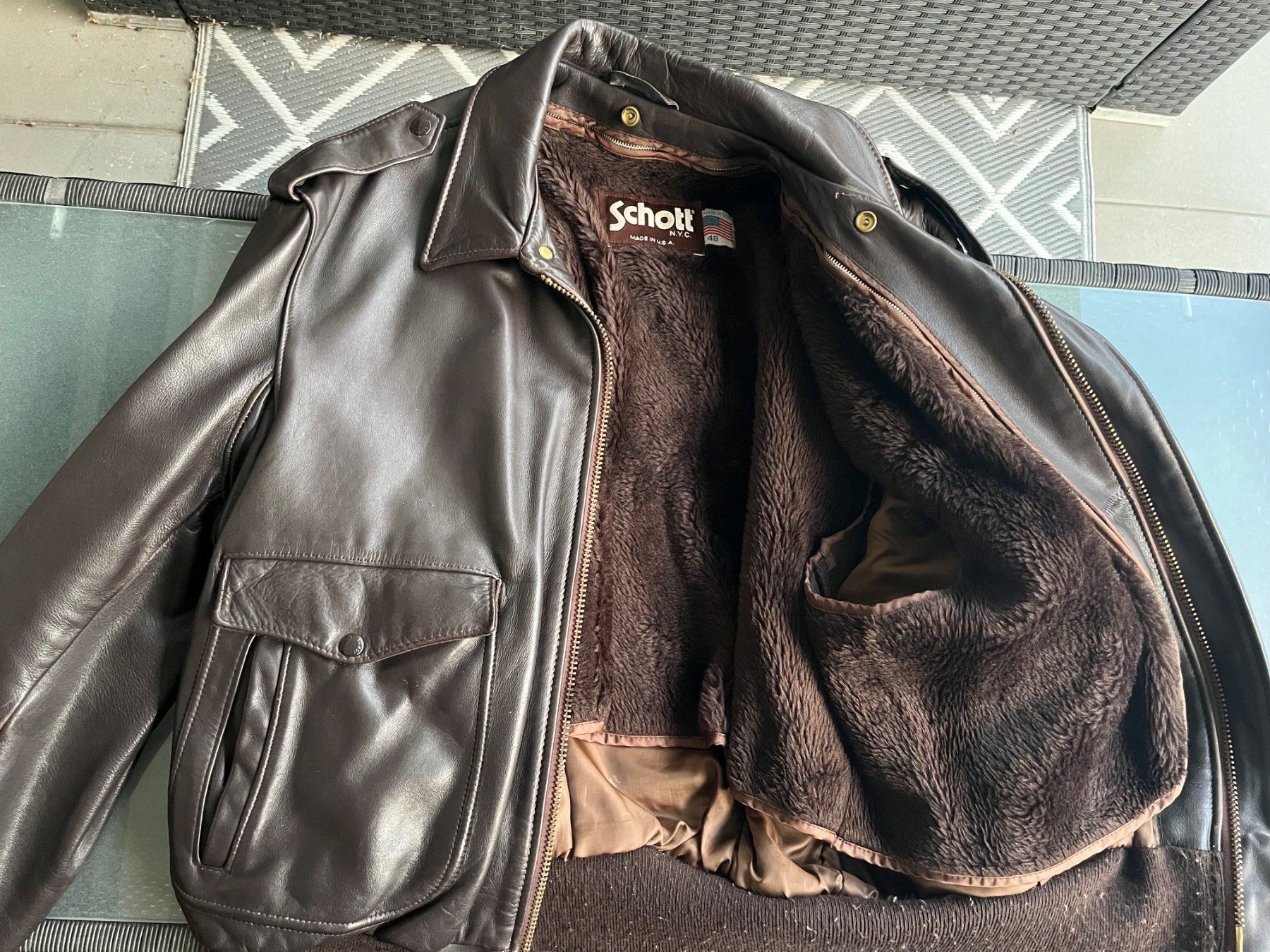 Giacche: Fliegerjacke Schott Grösse 48 – Usato da Felsberg venduto da flazila 1