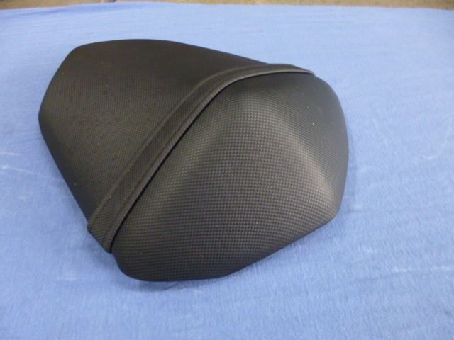 Kawasaki Tutti i ricambio per moto: Kawasaki Z1000 / 2008 Soziussattel – Usato da Rothrist venduto da THEI2