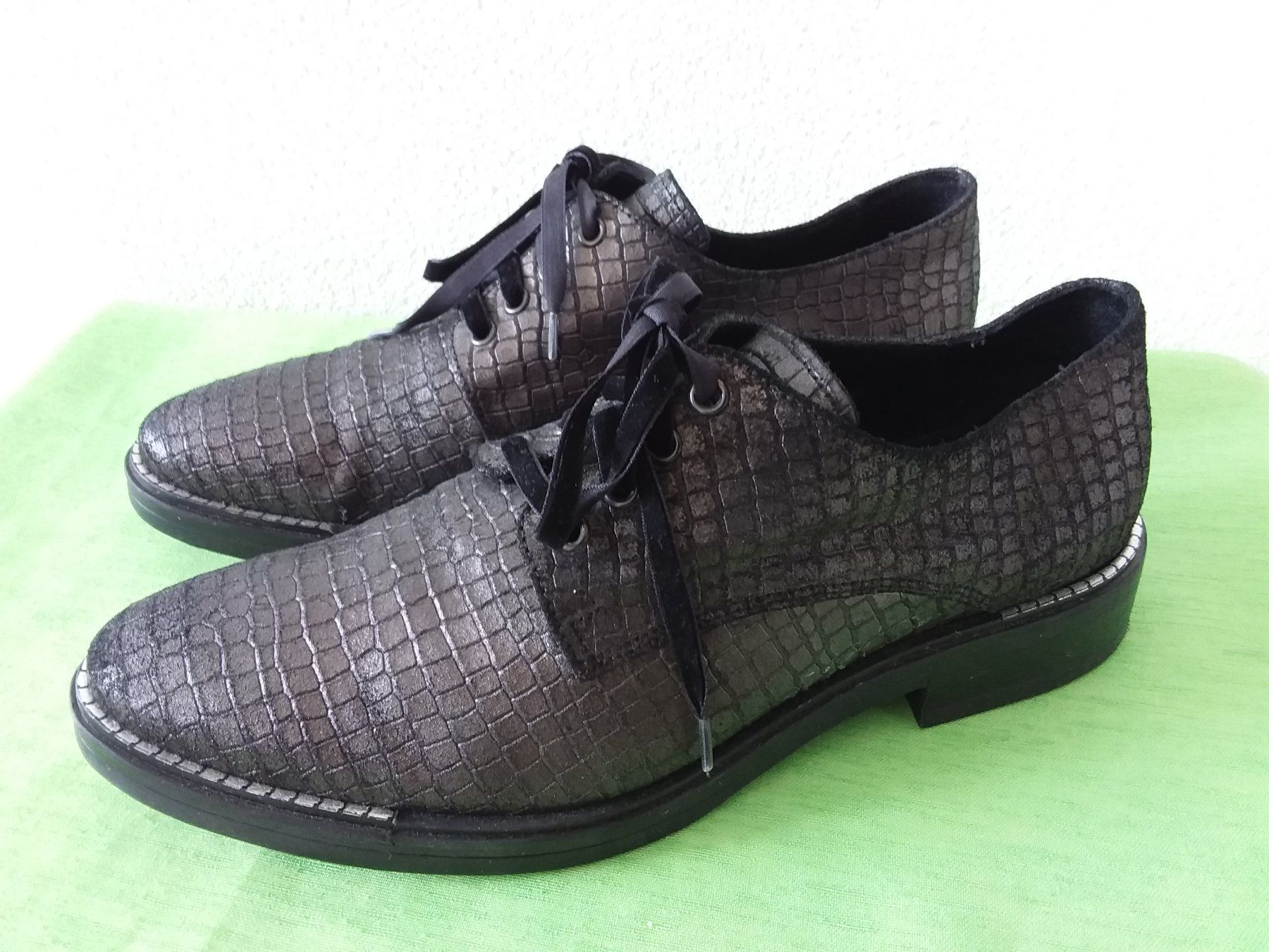 Walder Scarpe da uomo: 1874 BY WALDER Halbschuhe Gr 39, neuwertig – Nuovo (secondo la descrizione) da Uitikon Waldegg venduto da Risibisi7