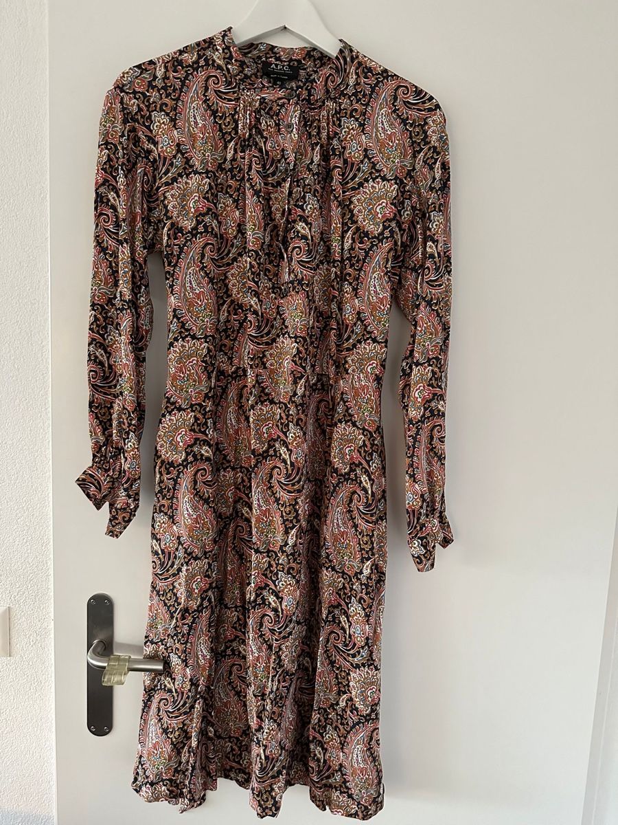 Vestiti: A.P.C Kleid – Nuovo (secondo la descrizione) da Küsnacht ZH venduto da da26ni