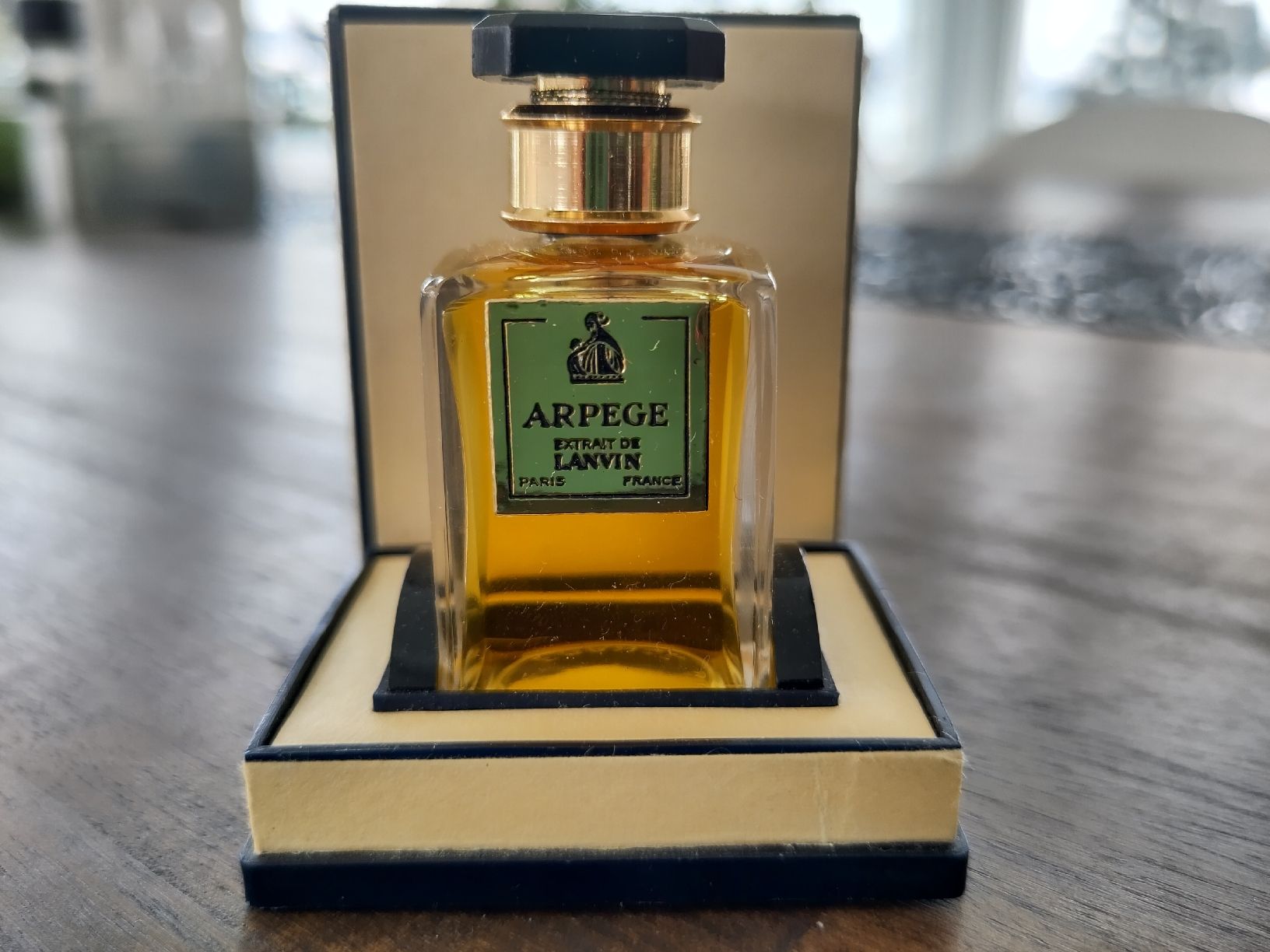 Lanvin Flaconi: Lanvin Arpège Extrait 15gr. Vintage – Nuovo e nell'imballaggio originale da Gibswil venduto da AlanaM