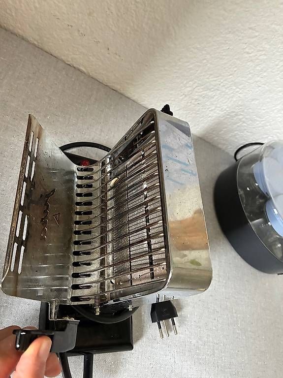 Küchengeräte: Jura Toaster – Gebraucht aus Bern von jel_6cwb 2