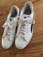 Puma Sneaker weiss schwarz in gutem Zustand gebraucht