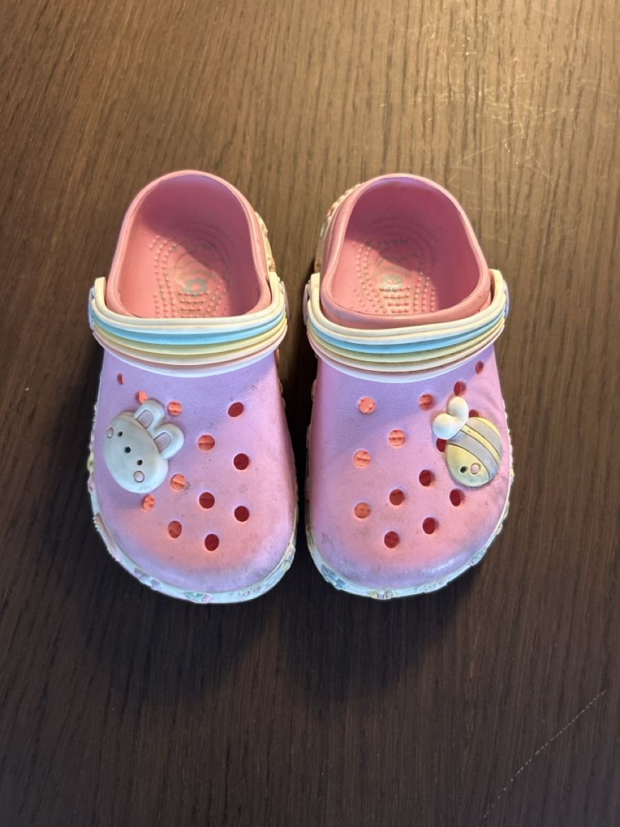 Next Scarpe per ragazze: Badeschuhe / Clogs Next Gr 25 – Usato da Rifferswil venduto da nahug
