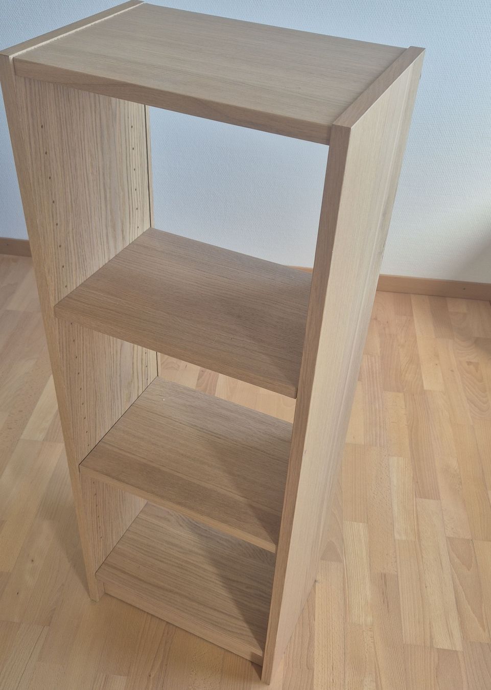 Regale: Wooden Bookshelf with 3 Shelves - Perfect for Storage – Gebraucht aus St. Gallen von barjacks