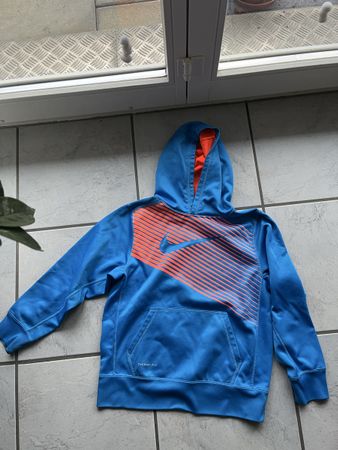 Nike Therma Fit Hoodie M (137-147 cm)