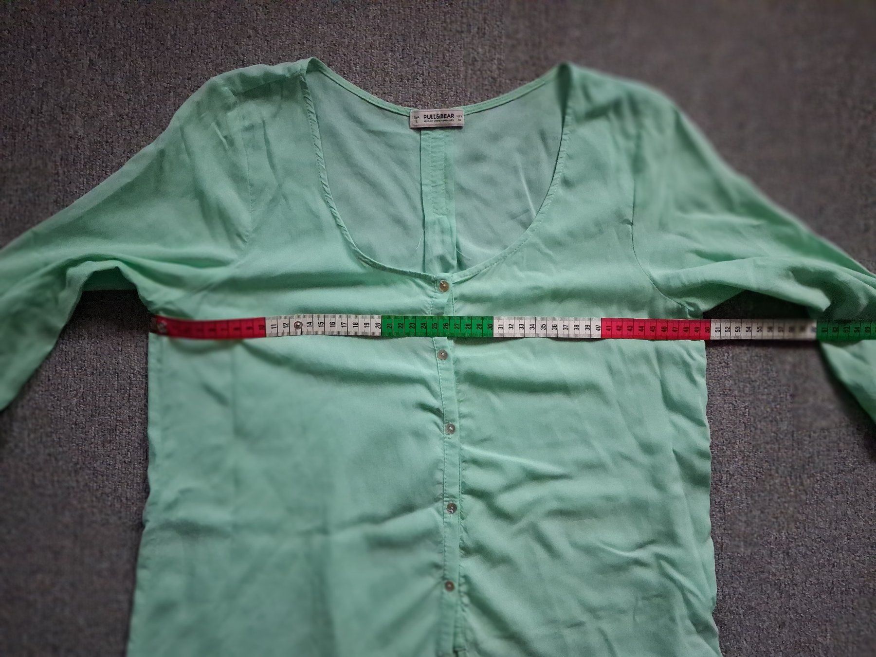 Pull&Bear Camicette: Pull&Bear Bluse mintgrün Grösse L, neuwertig – Nuovo (secondo la descrizione) da Wald ZH venduto da e8e 6