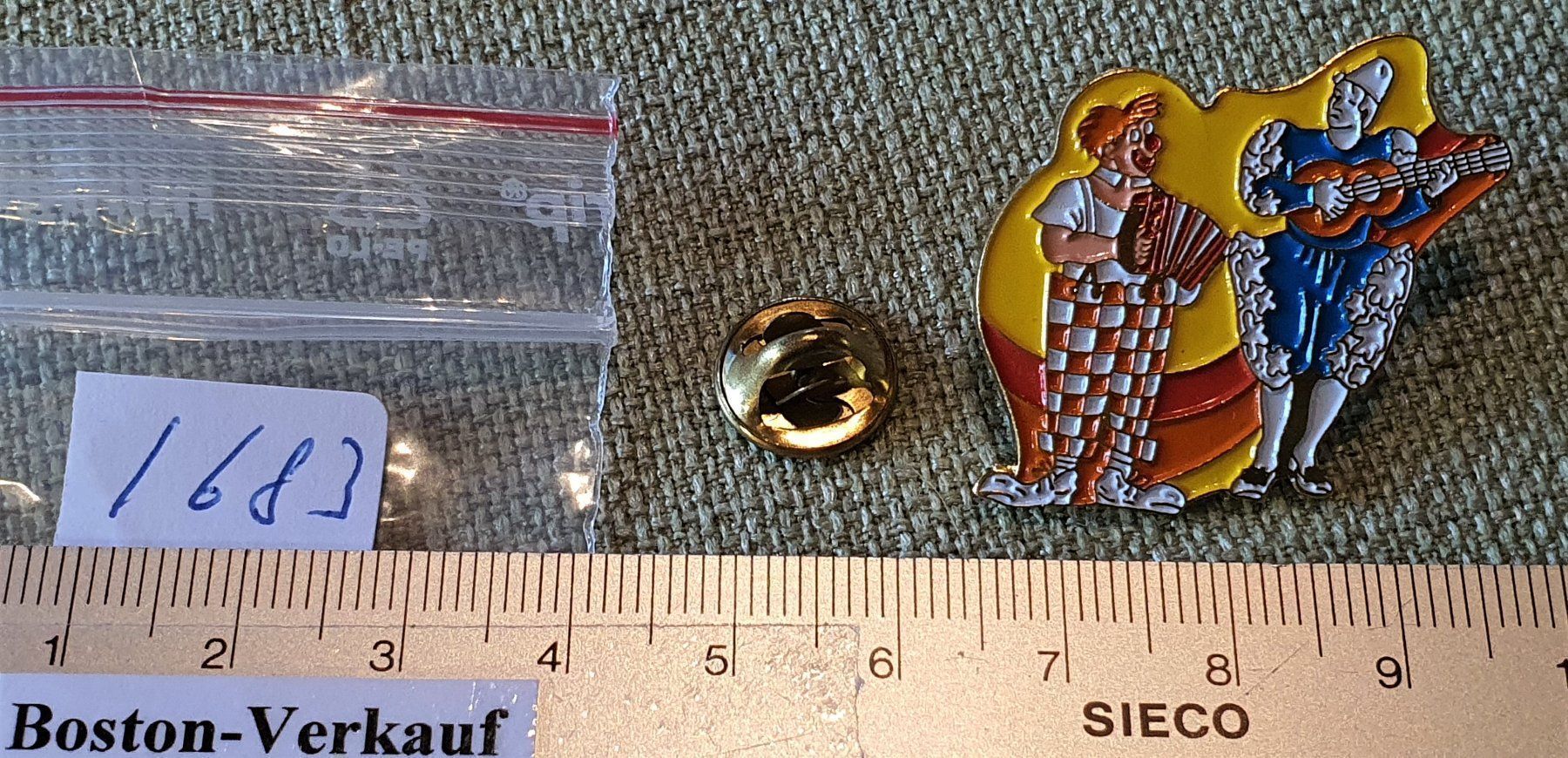 Plaketten & Abzeichen: I683 - Kunst Pin Simone Erni - Circus – Gebraucht aus Reinach BL von Boston-Verkauf 1