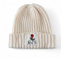 Warme Wintermuetze, Wollmuetze, Weiss mit Stickerei🌹