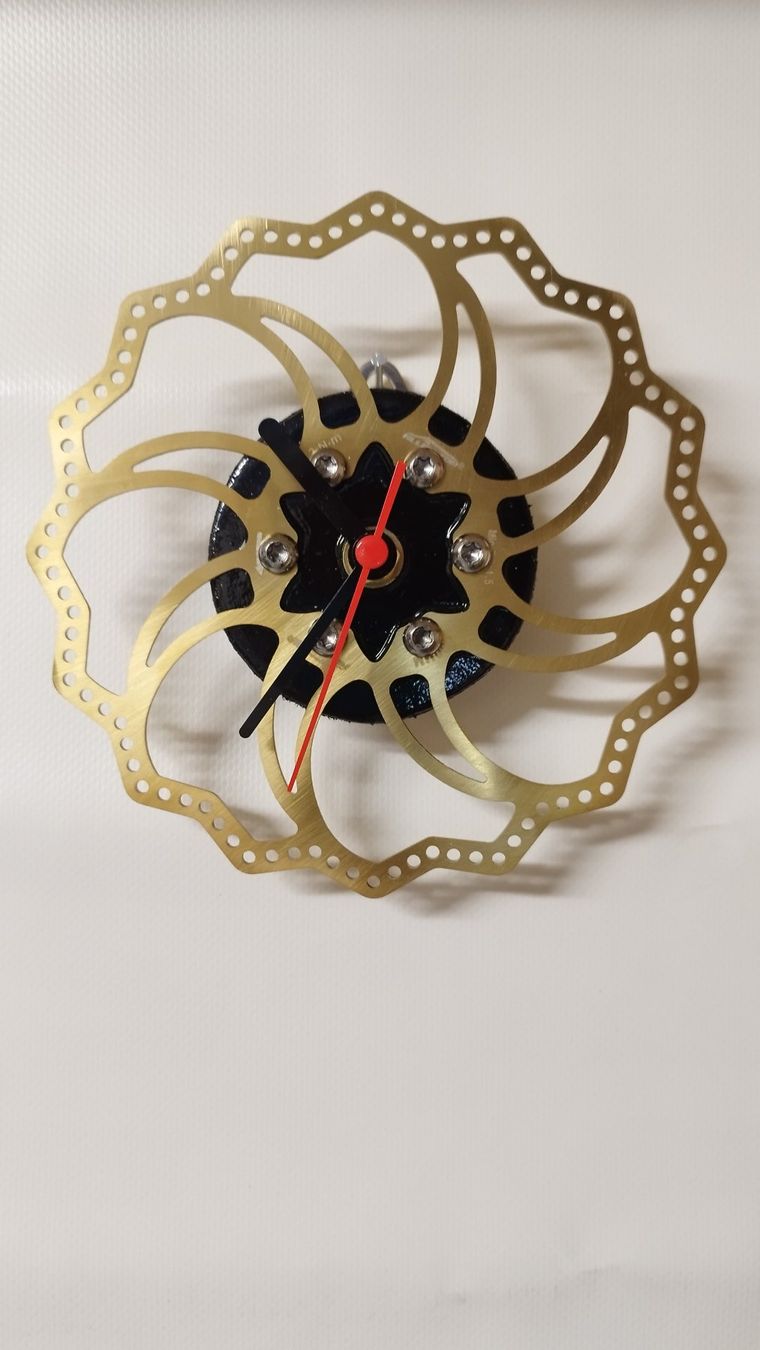 Orologi: Wanduhr Bremsscheibe – Usato da Zollikofen venduto da Reiterglueck