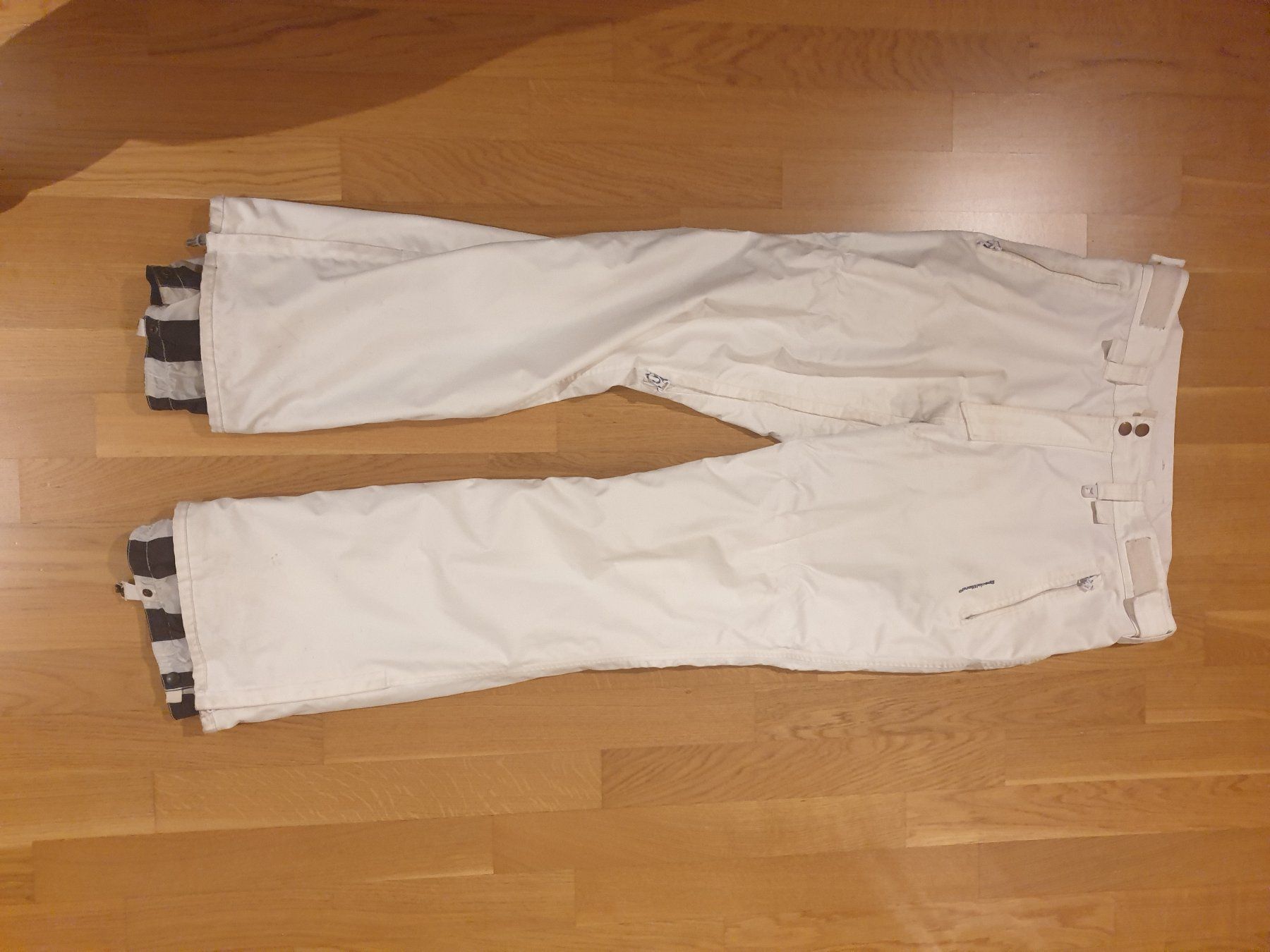 Pantaloni: Special Blend Snowboardhose Revolver – Usato da St.Gallen venduto da Capsule_Corporation