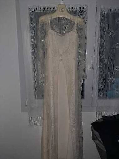 Vestiti: Abito da sposa – Usato da Biasca venduto da bar_qhz7