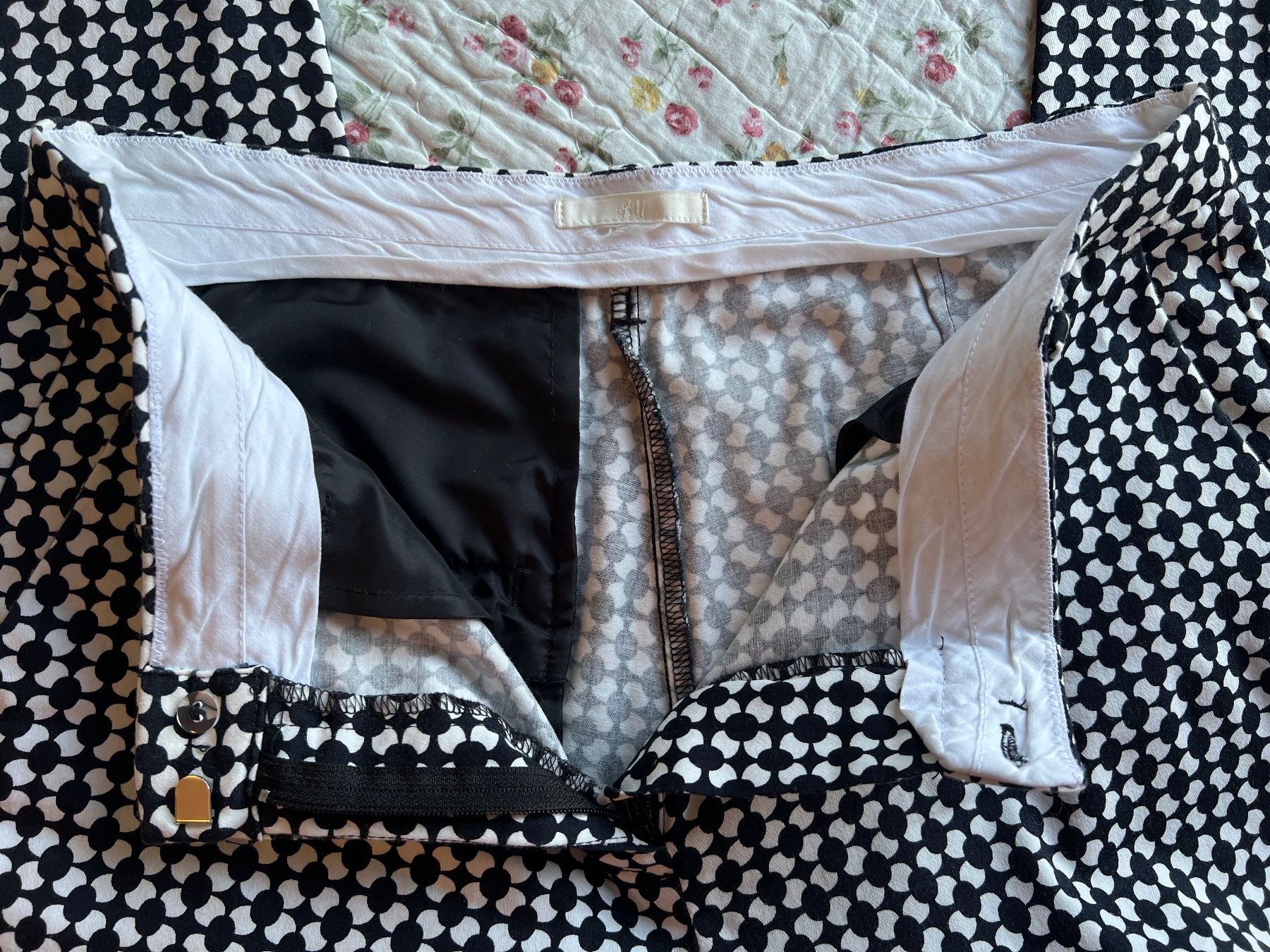 H&M Pantaloni: Chino Hosen / Gr. S – Usato da Meggen venduto da heyleg1 1