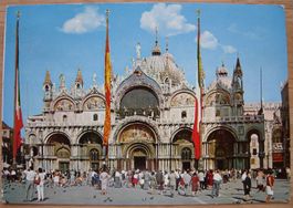 Ansichtskarte - Markusplatz und Dom von Venedig