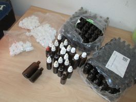 Grosses Konvolut Tropfen und Blister Flaschen 50ml/100ml