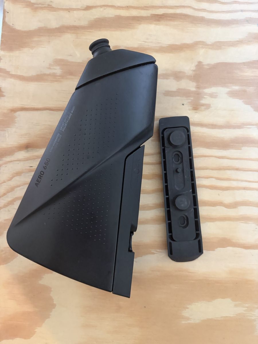 Canyon Pezzi di ricambio: Canyon FUEL Aero Bottle Black – Nuovo (secondo la descrizione) da Zürich venduto da JAGD-bikes