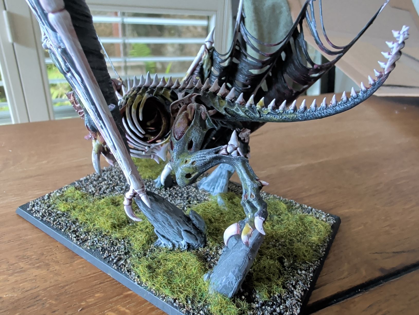 Statuette: Warhammer Old World Vampire Counts Zombie Dragon – Usato da Luzern venduto da roene 2