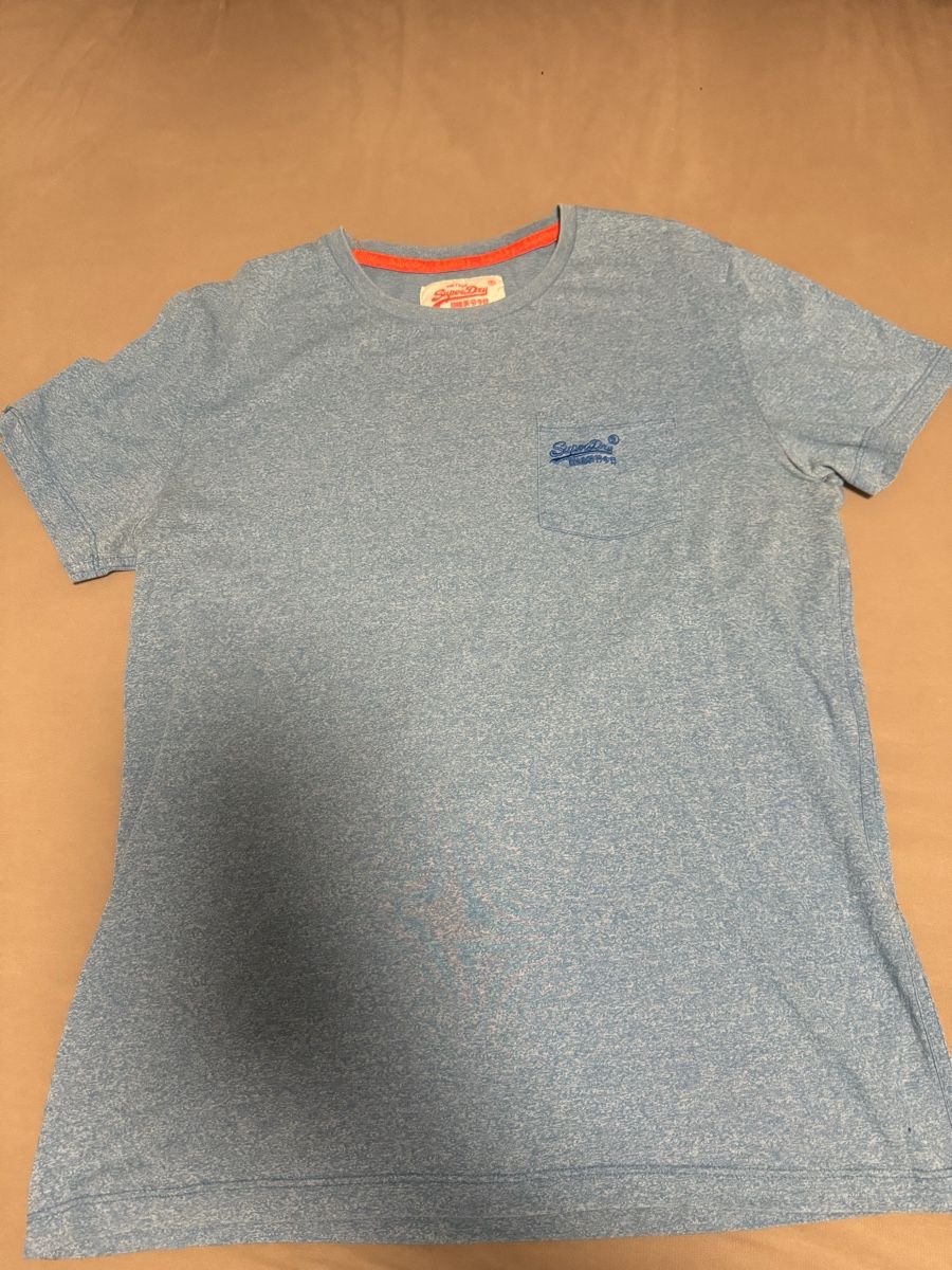Superdry T-shirt: T-Shirt – Usato da Zürich venduto da sduj