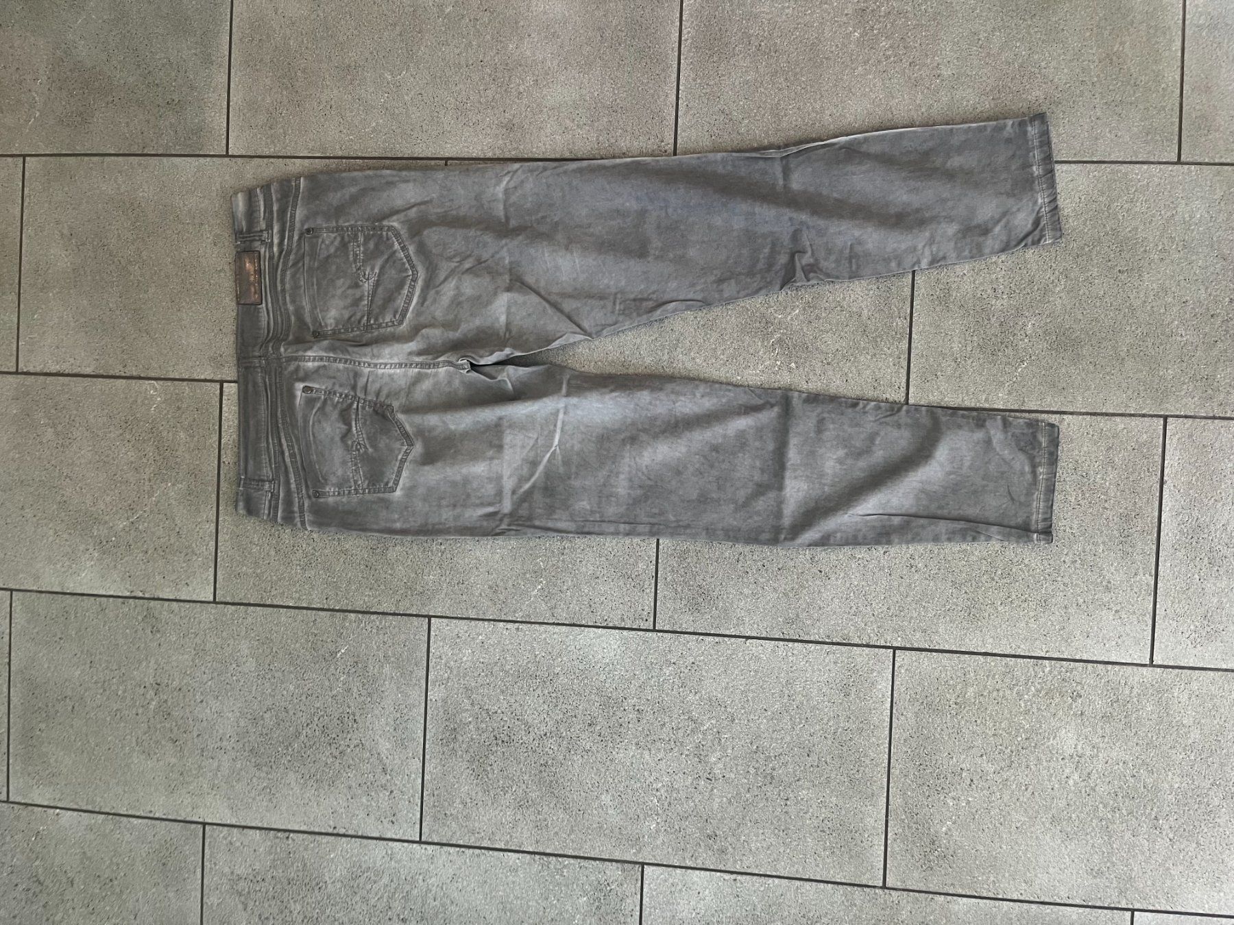 Camicette: Matching Set – Usato da Solothurn venduto da Floefi 1