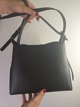 Tasche MNG schwarz Kunstleder