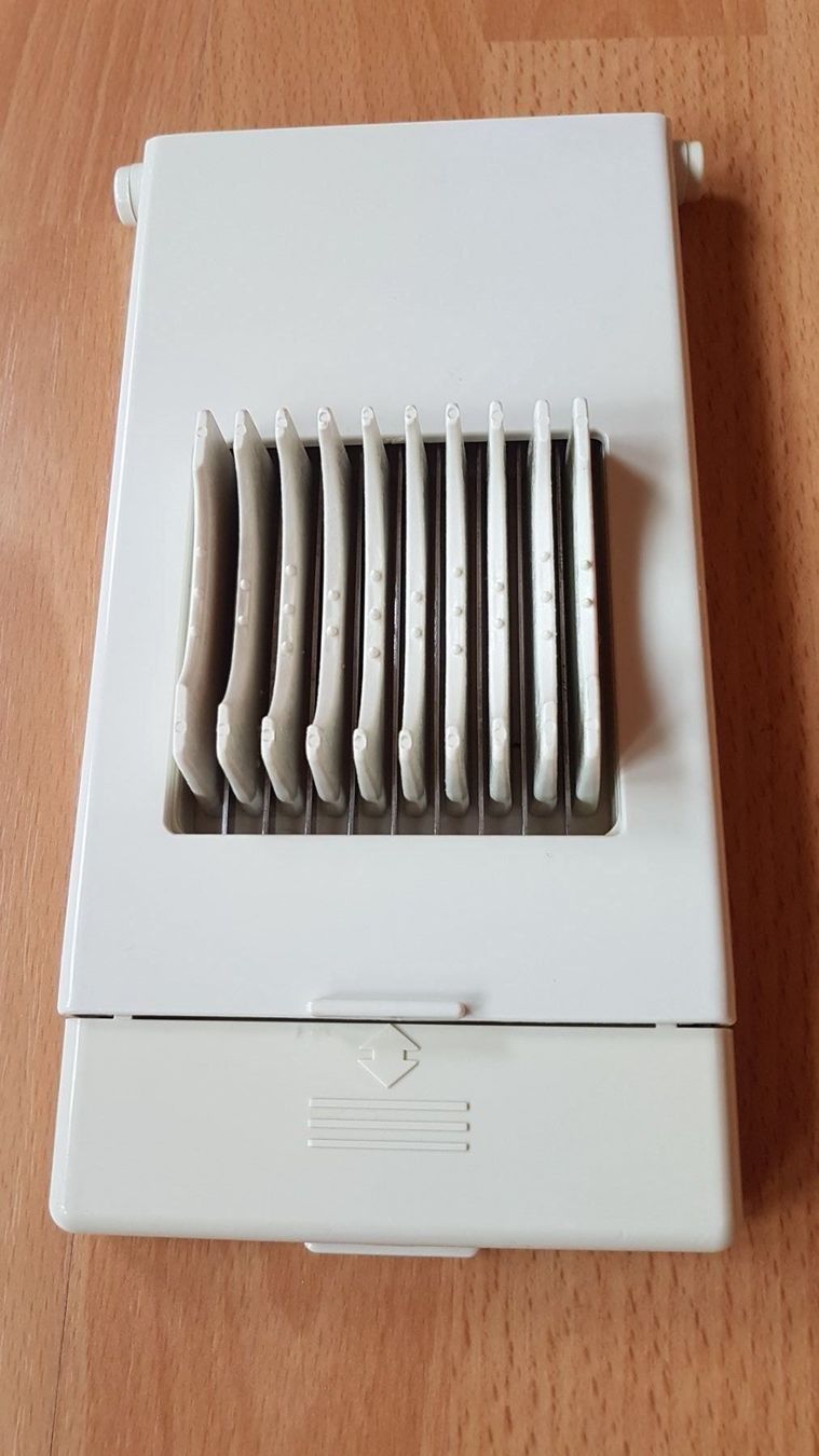 Elettrodomestici da cucina: EIERSCHNEIDER ** AB 1.- FR. ** – Usato da Sax venduto da spazieren