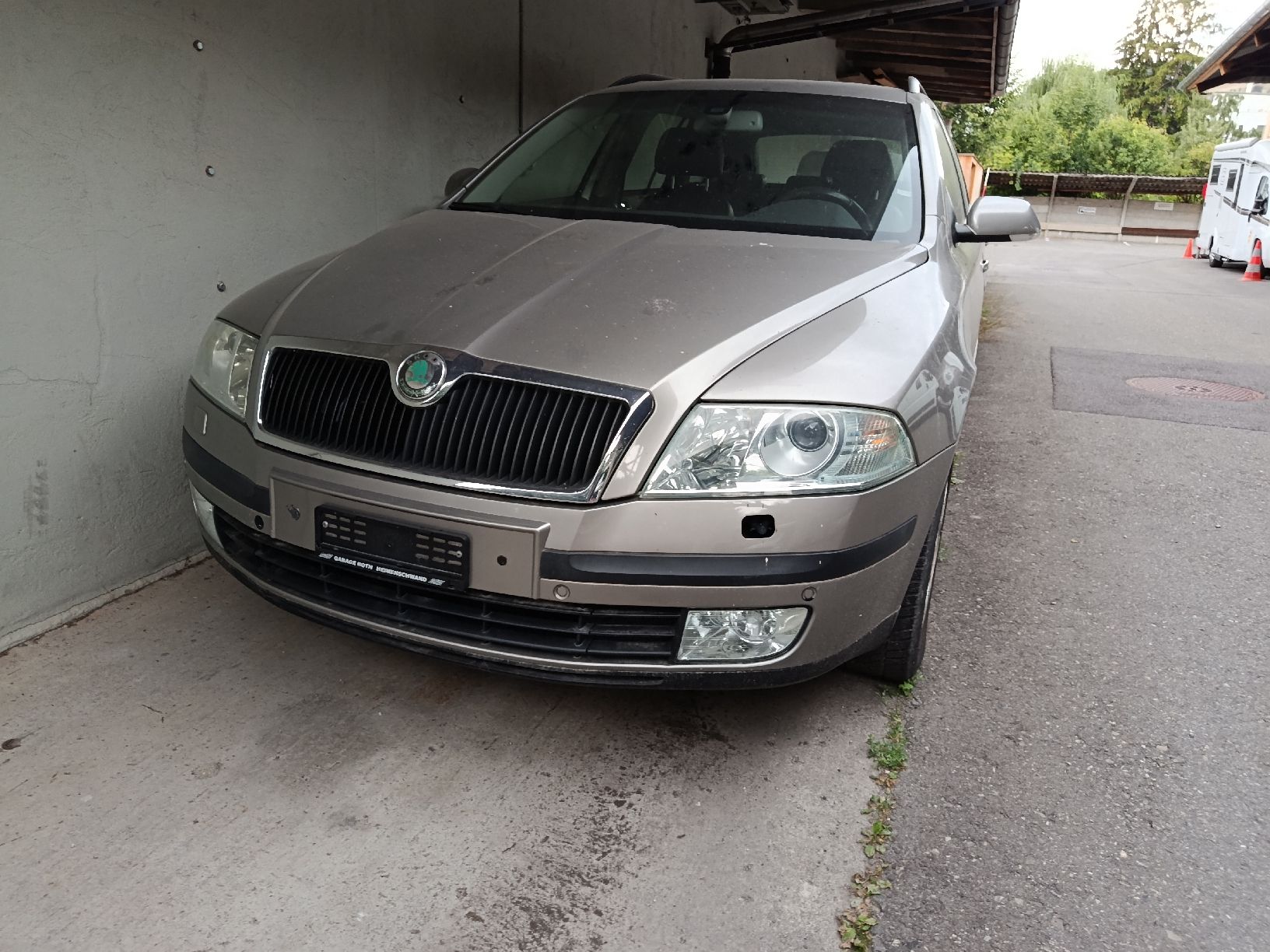 Autos: Skoda Octavia 2.0 FSI – Defekt aus Konolfingen von Gido3 1