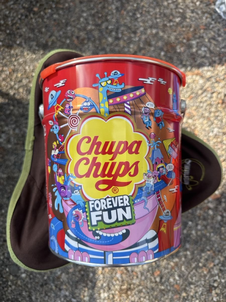 Autres articles pour la maison: Chupa Chups Forever Fun Blechdose mit Henkel bunt  – Neuf (Voir description) à Horgen par CS75 1
