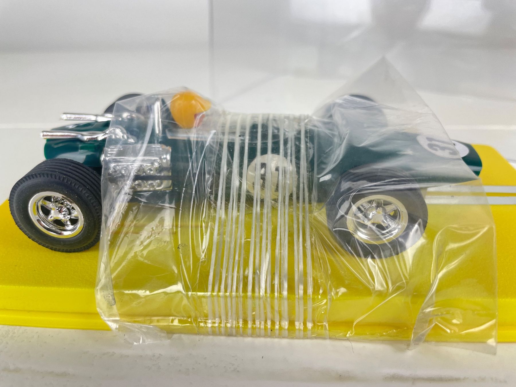 Carrera Rennbahnen: Reprotec 5037 BRM F1 Green #31 – Neu (gemäss Beschreibung) aus Genthod von lightyear63 4