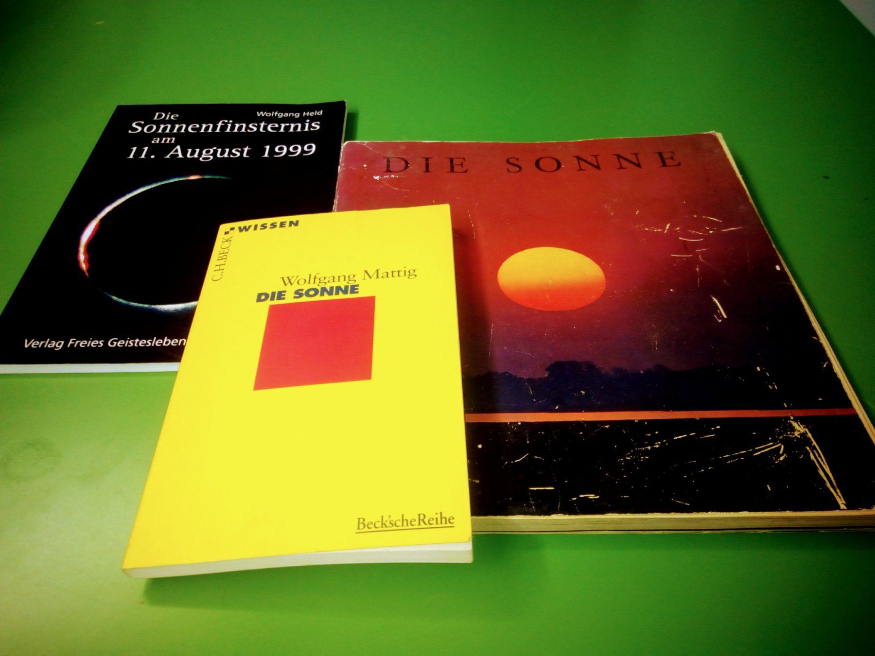Celestron Teleskope: Astronomiebücherset "Die Sonne" (3-teilig) – Gebraucht aus Egnach von ASTROFRITZ