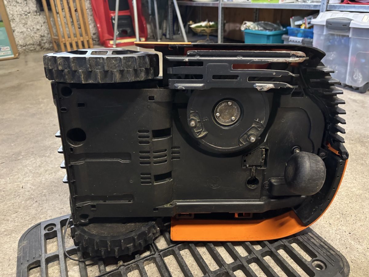 Worx Tagliaerba: Worx Landroid M500  – Usato da Wattwil venduto da Mueller842 3