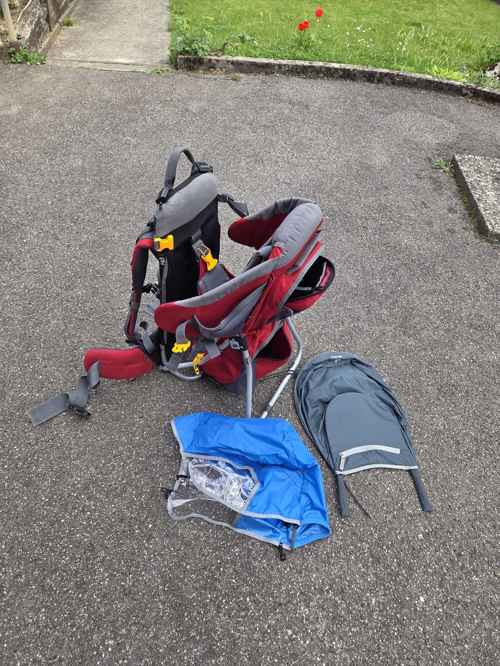 Deuter Zaini: Leichter Wanderrucksack mit Sonnendach & Regenschutz. – Usato da Balsthal venduto da ChristianH010 1