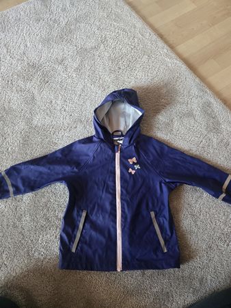 Regenjacke Marineblau mit Schmetterlingen, Gr. 86/92  Lupilu