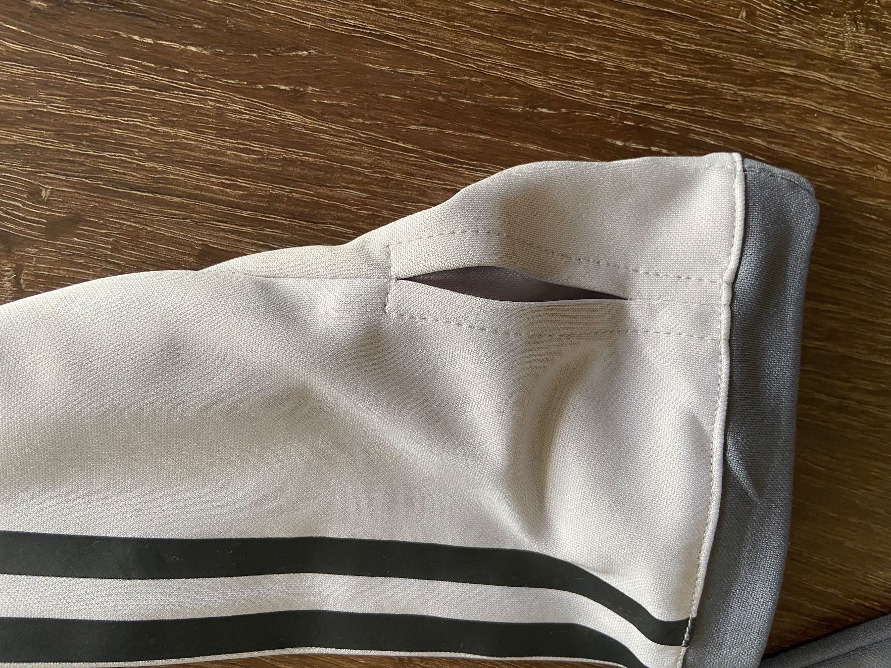 Leibchen & Hosen: Inter Miami Trainingspulli – Gebraucht aus Muttenz von bargain_hunter 4