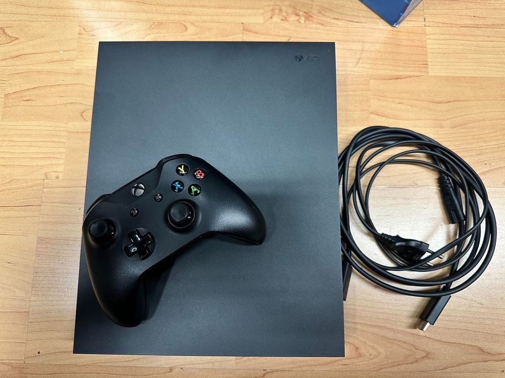 Console Microsoft Xbox One X Mod 1787 Kaufen auf Ricardo