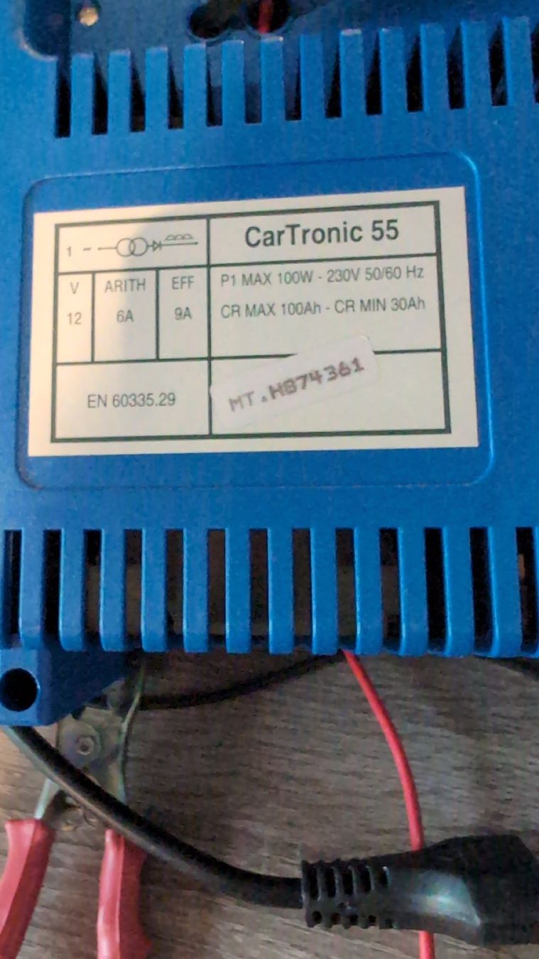 Caricabatterie: CarTronic EnerGo 55 Batterieladegerät – Usato da Rorschach venduto da Obi-Wan85 2