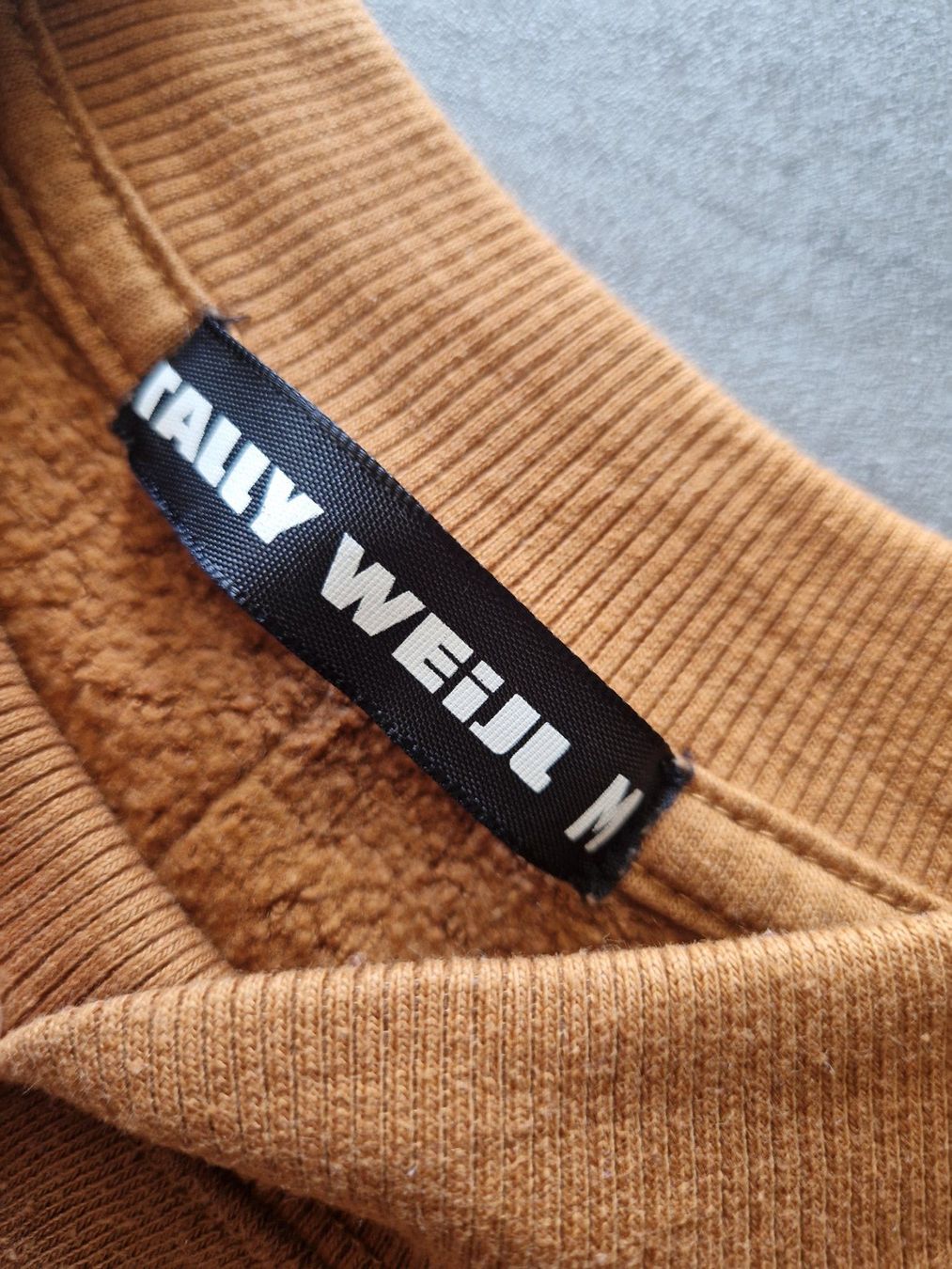 Maglioni & Felpe: TALLY WEIJL Pullover braun Gr. M – Usato da Mezzovico venduto da maemy 1
