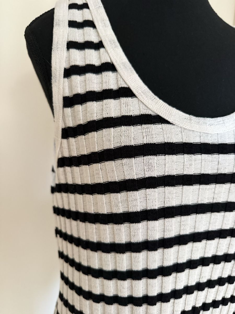 H&M Kleider: Rippstrick-Kleid in Gr. M – Gebraucht aus Zürich von Indigo2012 1