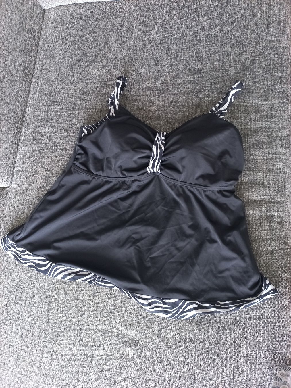 Badekleider & Bikinis: Tankini Oberteil von Ulla Popken Gr. 54 – Gebraucht aus Oberuzwil von venditum.
